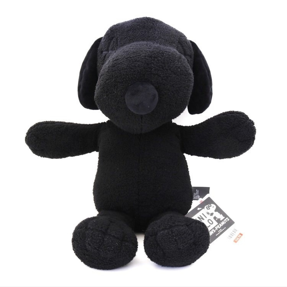 Brand New! Uniqlo x KAWS🖤🖤🖤